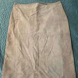 Ralph Lauren Cream Pencil Skirt size 8 100% lamb suede Purple tag